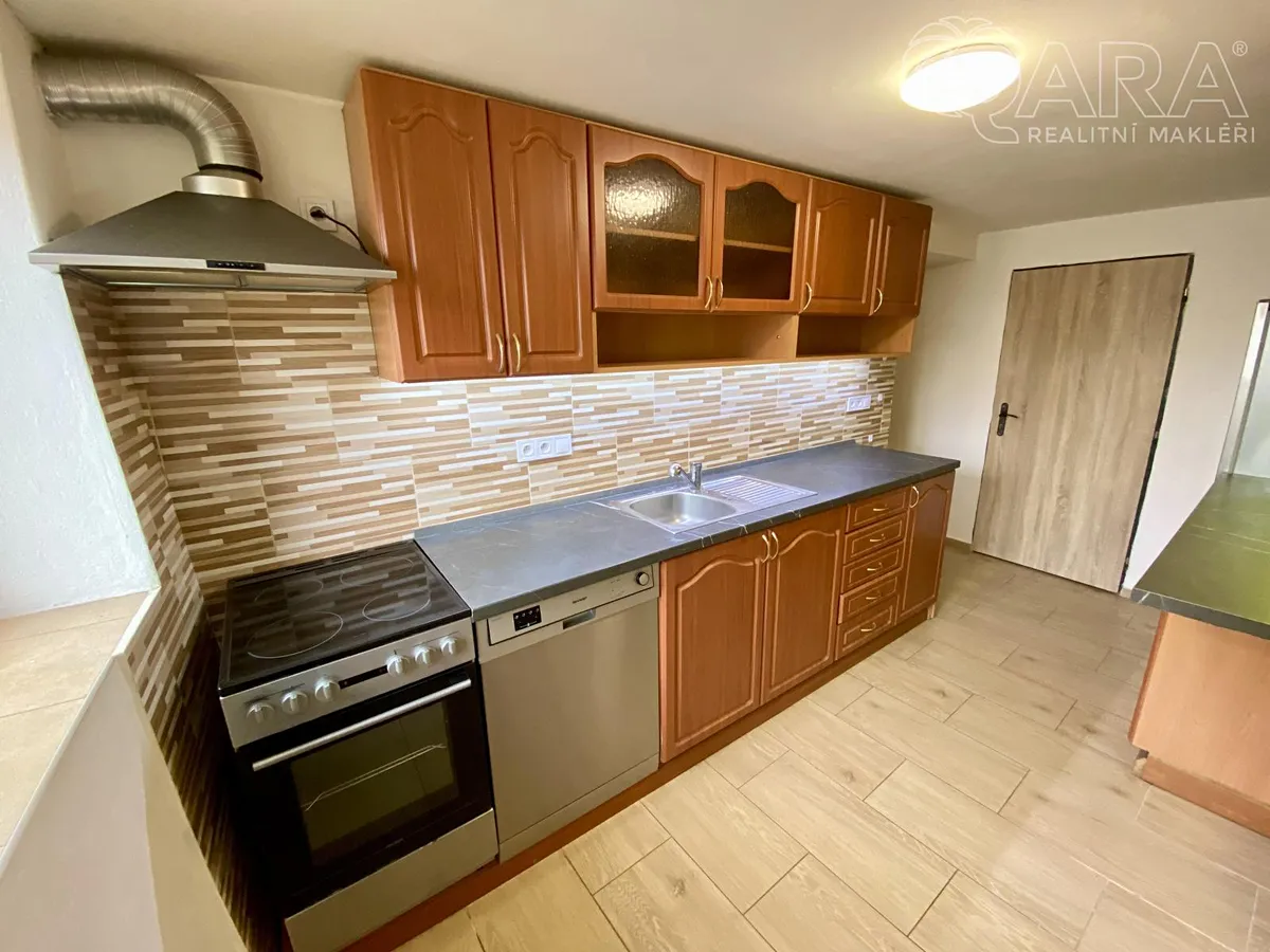 Pronájem bytu 1+1 35 m²